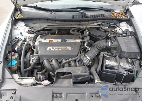 2008 Honda Accord 2.4 Ex-L from USA, damaged, VIN 1HGCP26888A082469